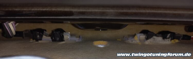 [Bild: twingo-03005957-X8u.jpg]