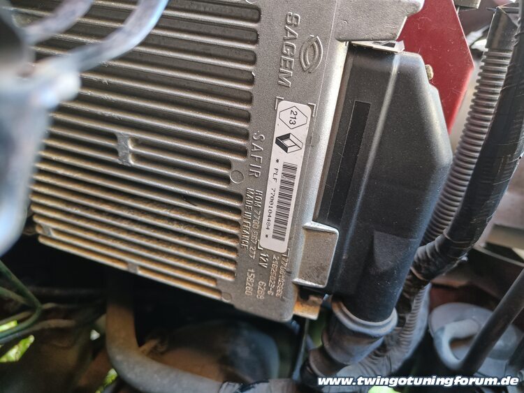[Bild: twingo-16093256-4Q1.jpg]
