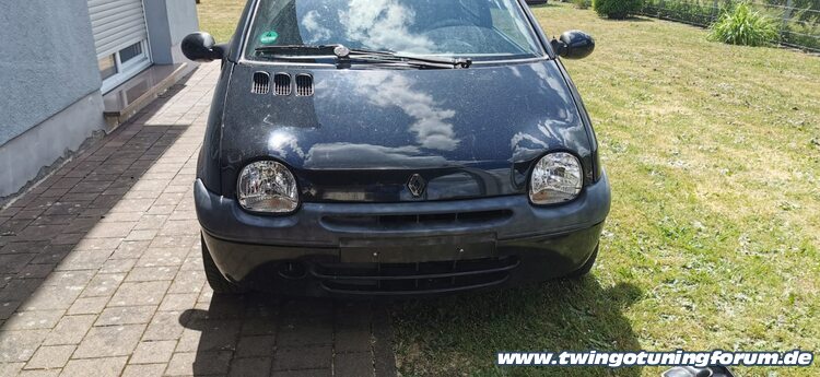 [Bild: twingo-25115724-ozc.jpg]