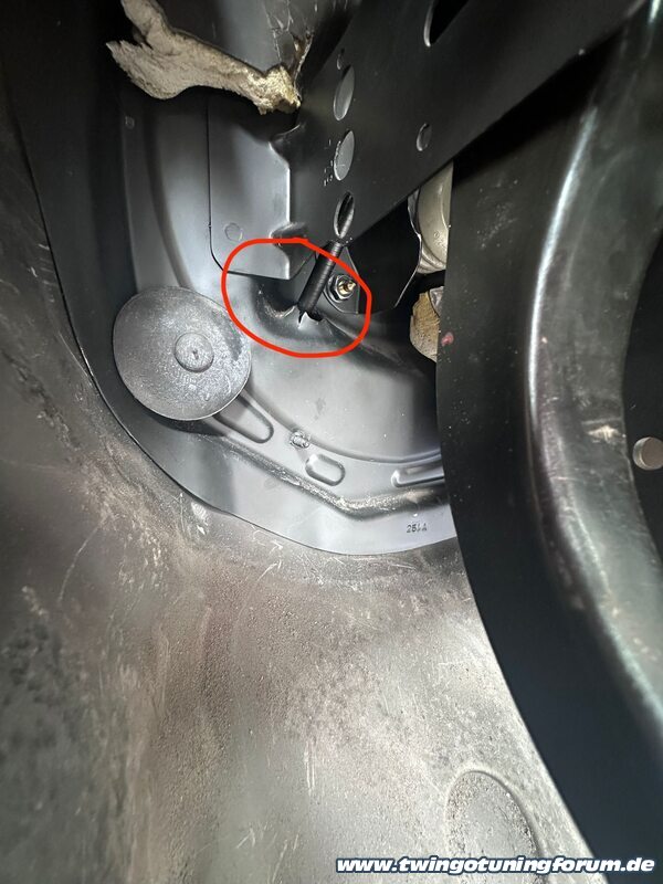 [Bild: twingo-28165413-suE.jpg]