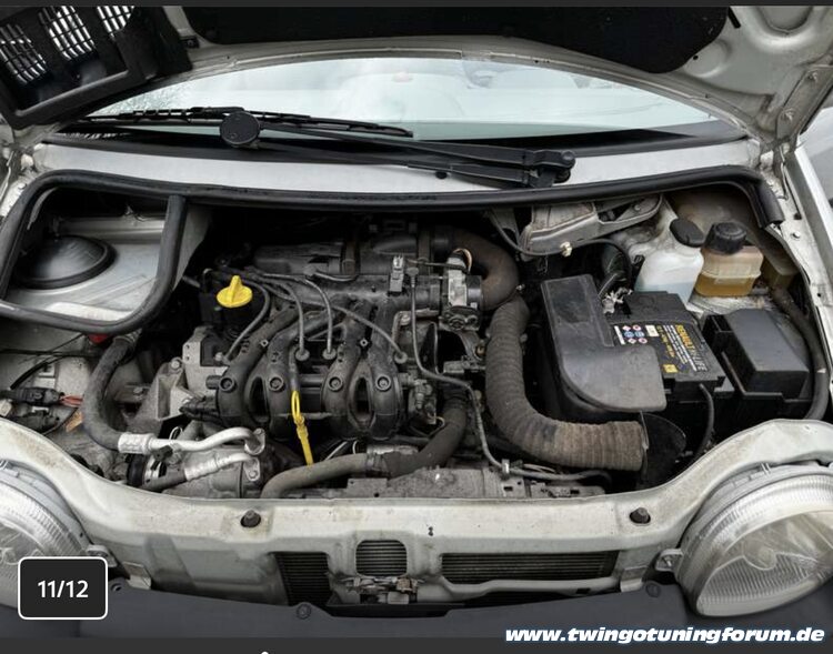 [Bild: twingo-16131024-ao3.jpg]