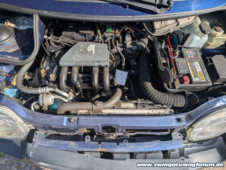 [Bild: twingo-27061906-k7O.jpg]