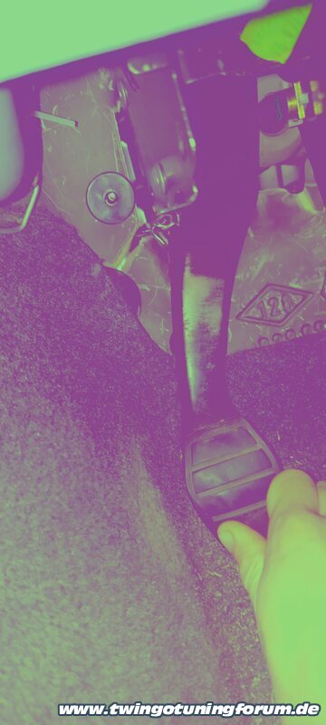 [Bild: twingo-29214615-Huw.jpg]