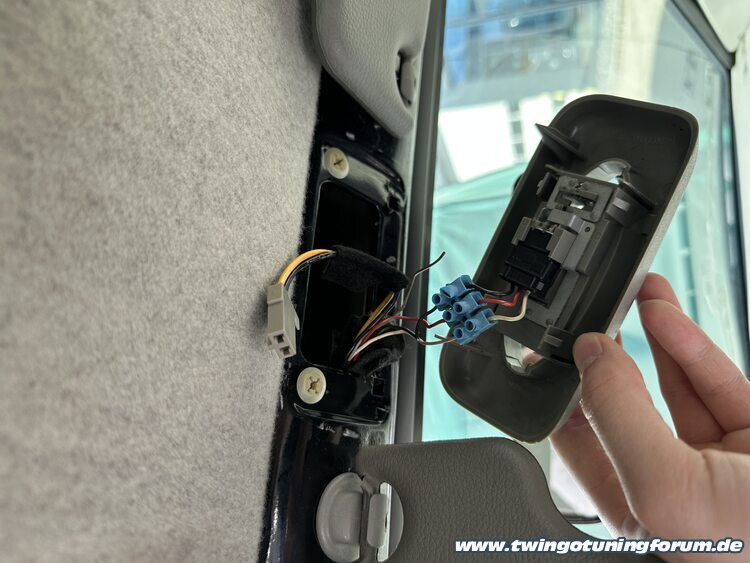 [Bild: twingo-30155127-Zdn.jpg]