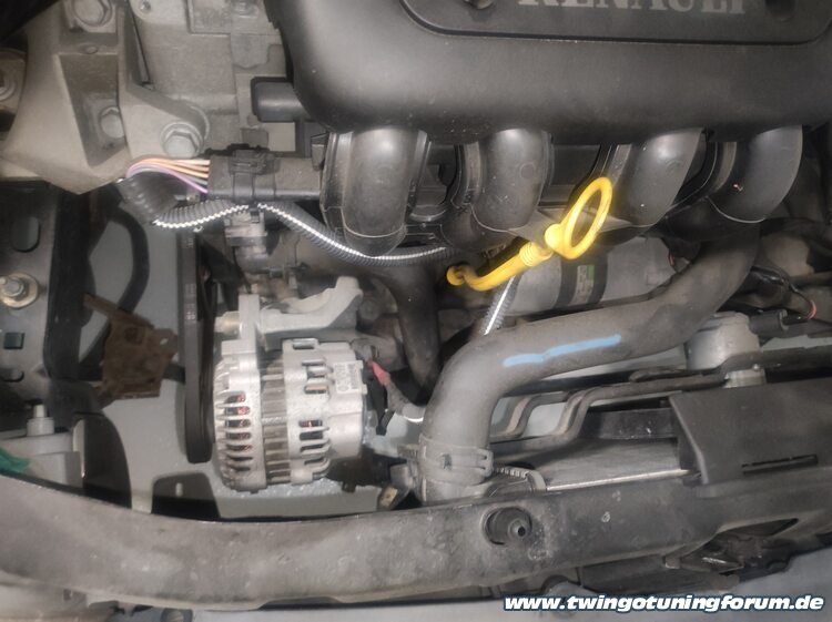 [Bild: twingo-05142501-poP.jpg]