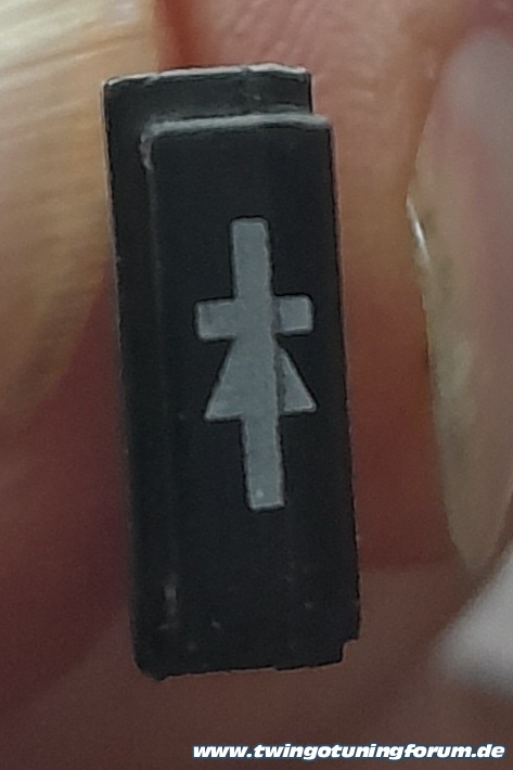 [Bild: twingo-09180940-t91.jpg]