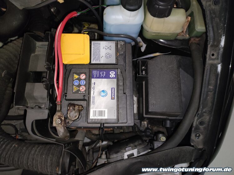 [Bild: twingo-14190207-5VG.jpg]