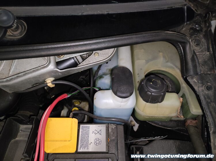 [Bild: twingo-14190220-AGj.jpg]