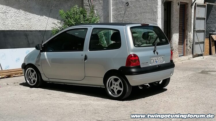 [Bild: twingo-15204707-72g.jpg]