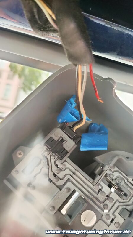 [Bild: twingo-22095623-t9l.jpg]
