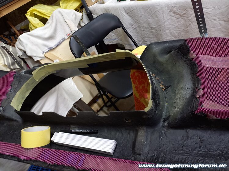[Bild: twingo-01204429-cIW.jpg]