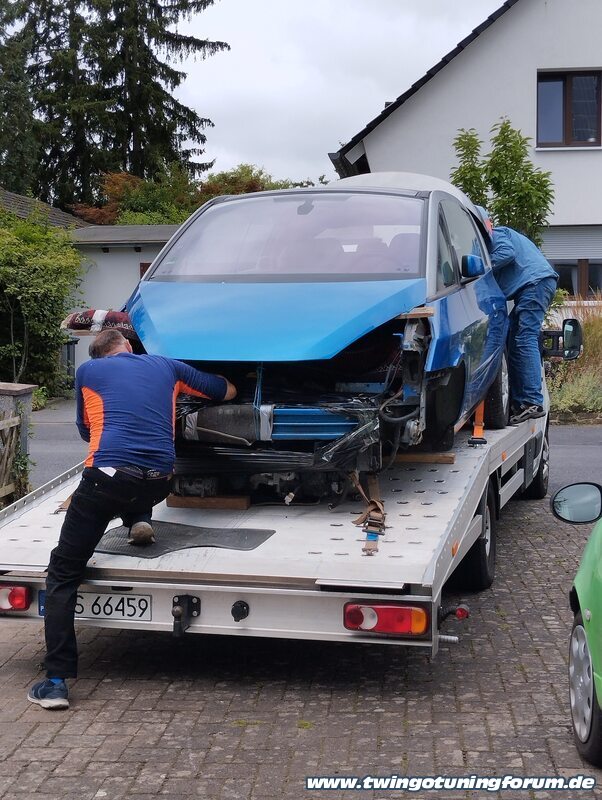 [Bild: twingo-03083908-Gph.jpg]