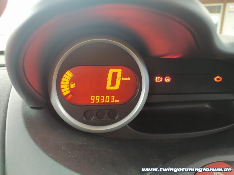 [Bild: twingo-10194247-xSG.jpg]