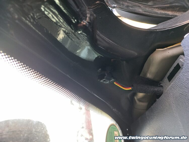 [Bild: twingo-15230659-ycC.jpg]