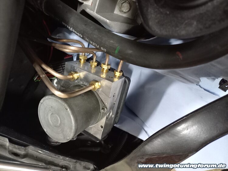[Bild: twingo-19203735-1fF.jpg]