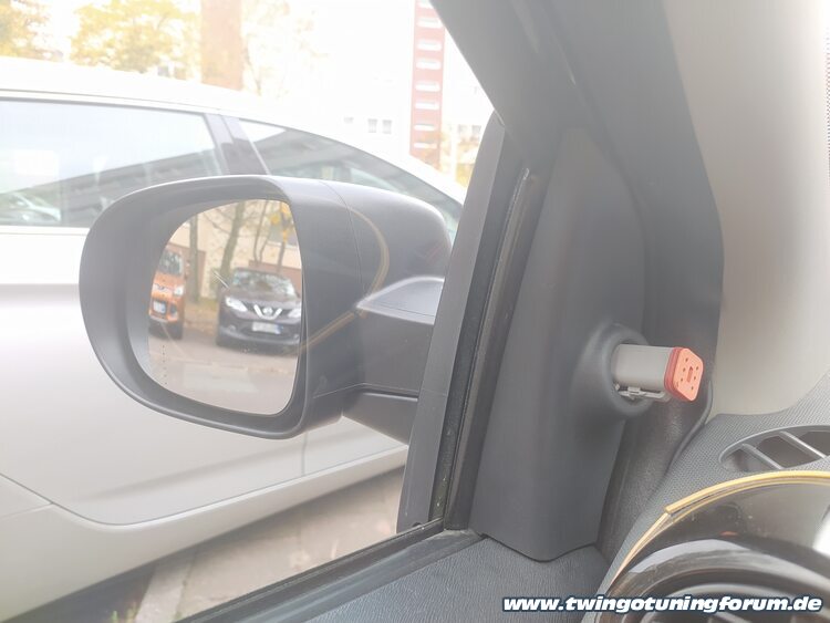[Bild: twingo-10165643-YAi.jpg]