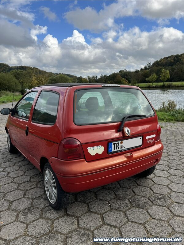 [Bild: twingo-20224646-EXr.jpg]