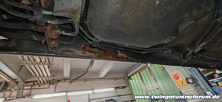 [Bild: twingo-21154545-Qgf.jpg]