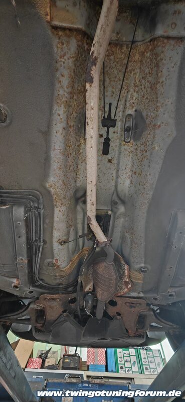 [Bild: twingo-21154943-G35.jpg]