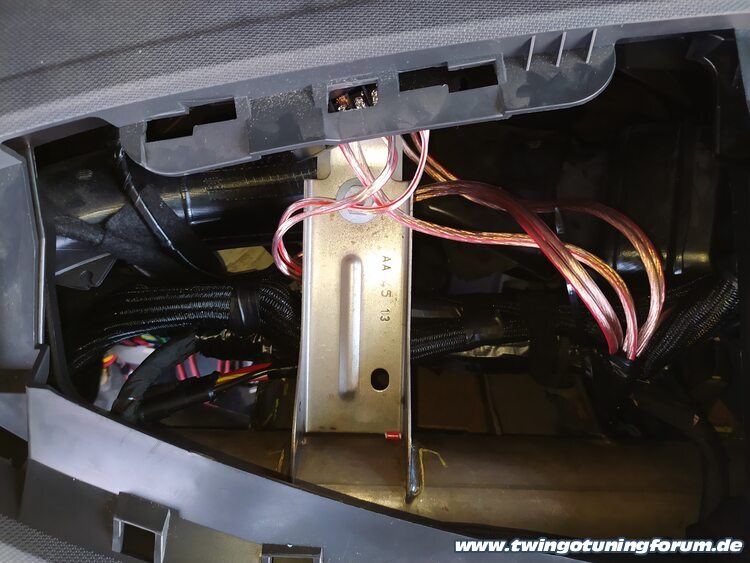 [Bild: twingo-22203907-MWP.jpg]