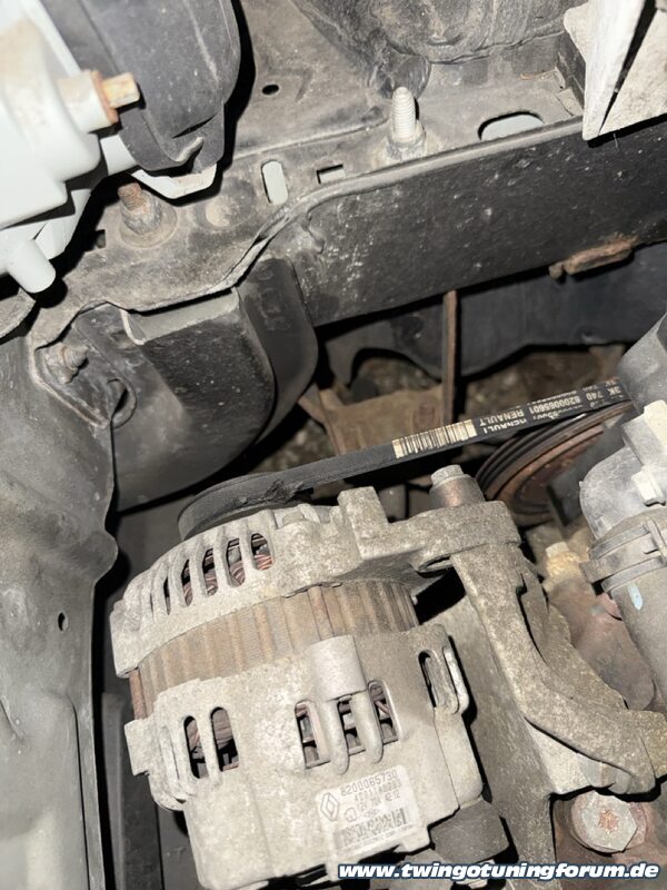 [Bild: twingo-28201144-gEs.jpg]