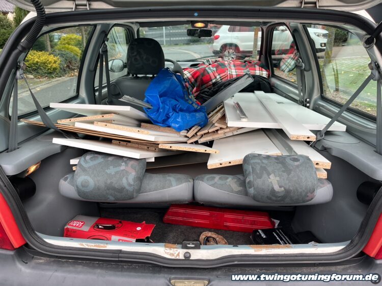 [Bild: twingo-31183903-HPE.jpg]