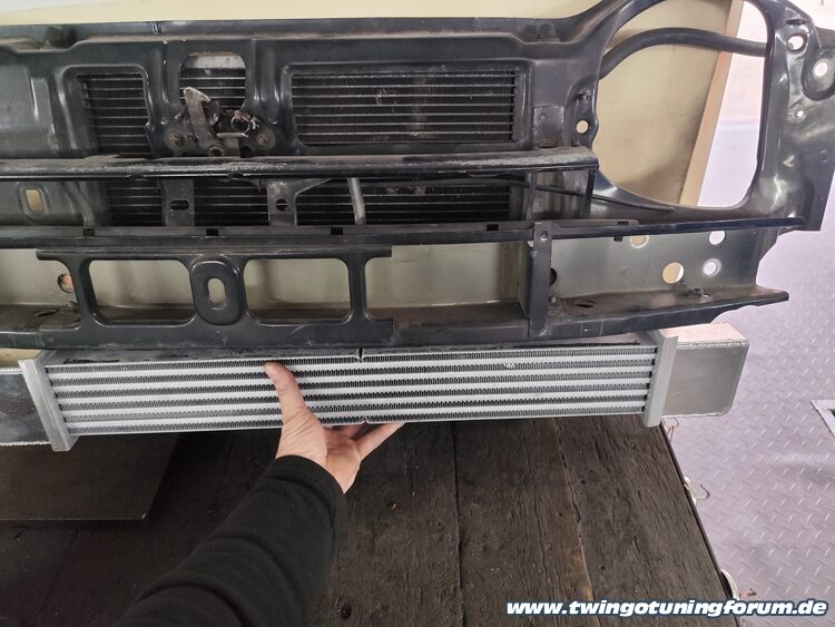 [Bild: twingo-08201616-zqH.jpg]