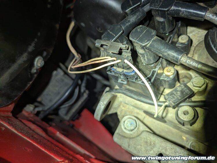 [Bild: twingo-11172828-zIA.jpg]