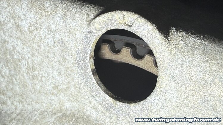 [Bild: twingo-12214259-JiI.jpg]