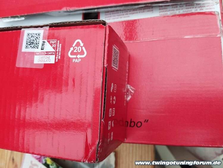 [Bild: twingo-16191152-7ox.jpg]