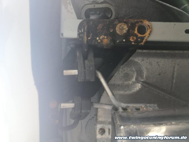 [Bild: twingo-19120614-bCM.jpg]