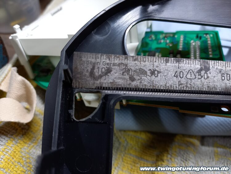 [Bild: twingo-23123835-U1h.jpg]