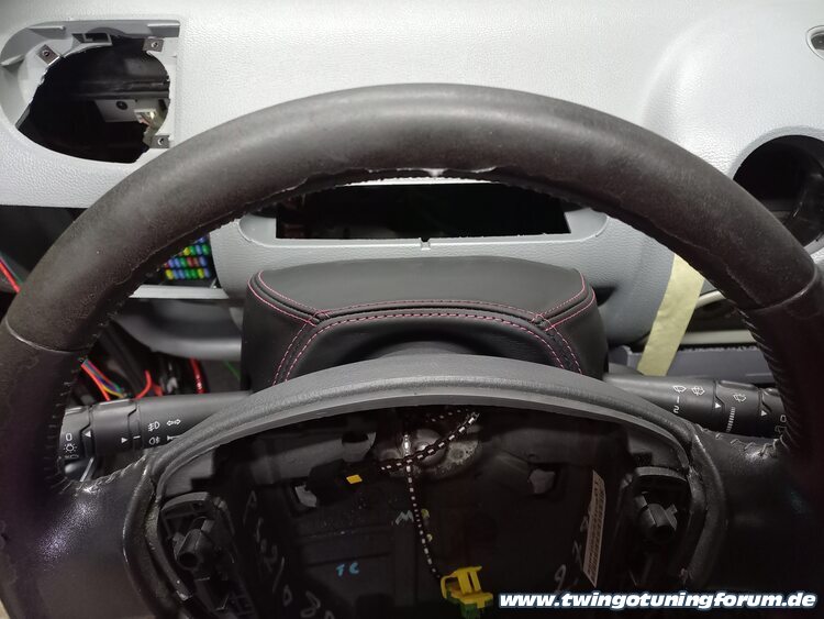 [Bild: twingo-23124031-cqN.jpg]