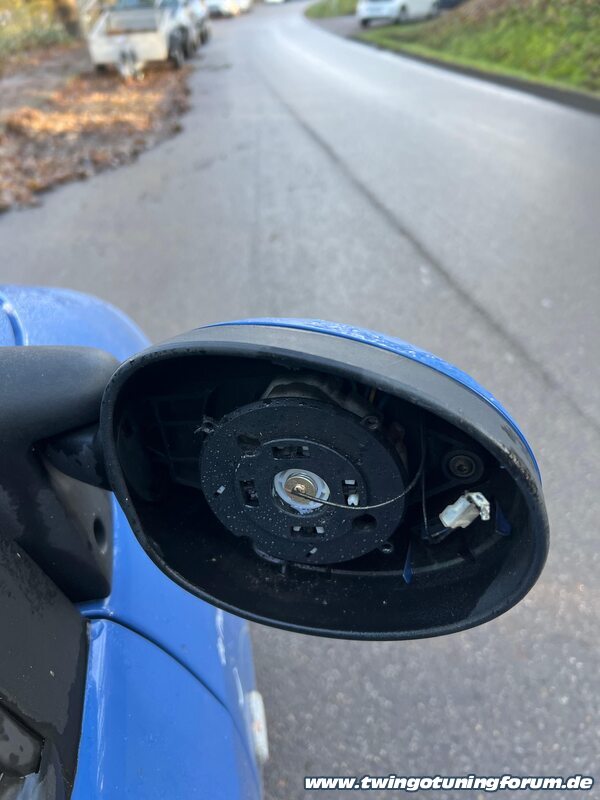 [Bild: twingo-27214120-BFb.jpg]