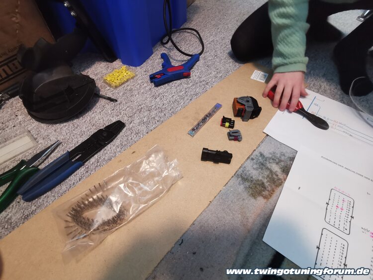 [Bild: twingo-07190030-guQ.jpg]