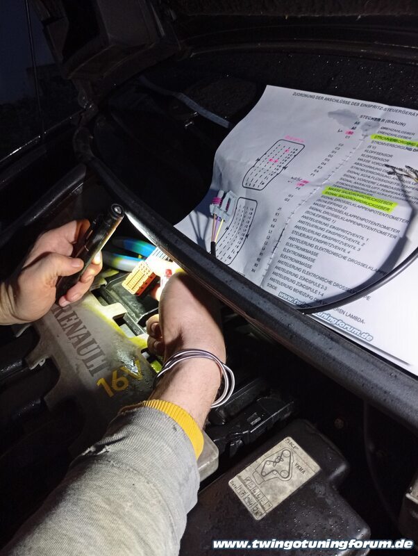 [Bild: twingo-07190936-Kxr.jpg]