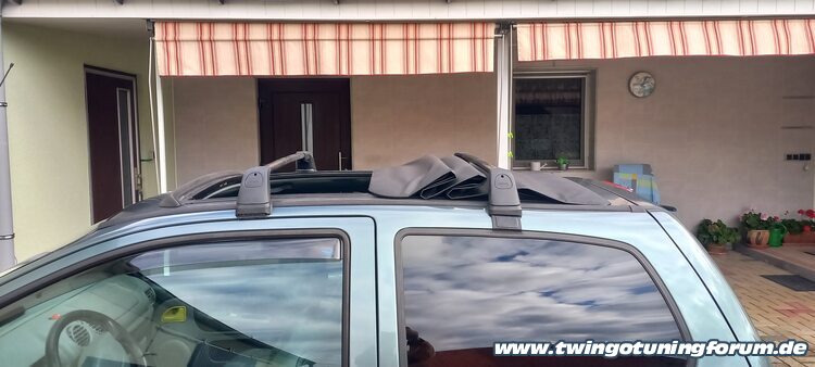 [Bild: twingo-09170217-cMc.jpg]