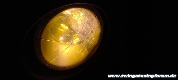 [Bild: twingo-10172900-aB8.jpg]