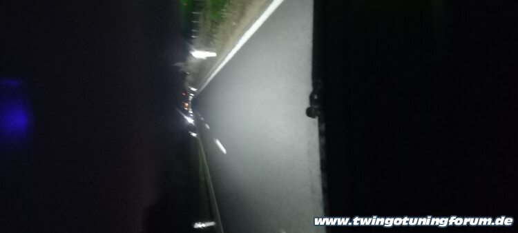 [Bild: twingo-10173057-oTr.jpg]