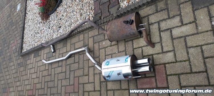 [Bild: twingo-13185850-f2j.jpg]