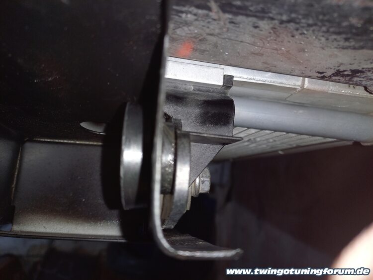 [Bild: twingo-21184108-I5a.jpg]