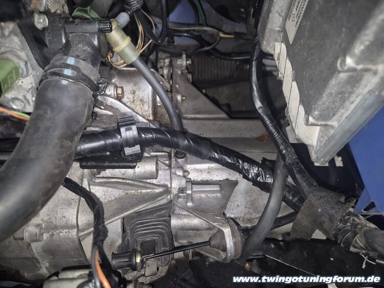 [Bild: twingo-25140521-dCX.jpg]