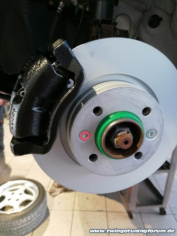 [Bild: twingo-31114304-6uS.jpg]