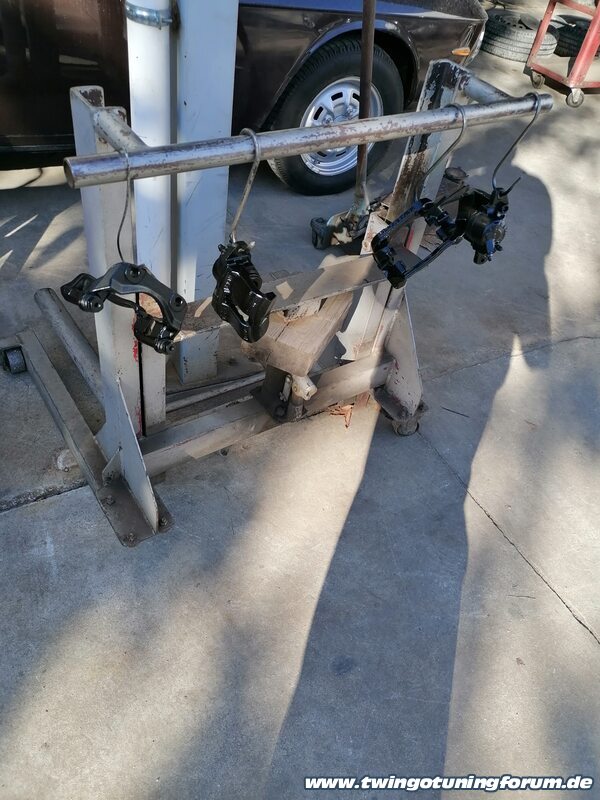 [Bild: twingo-31133237-L2m.jpg]