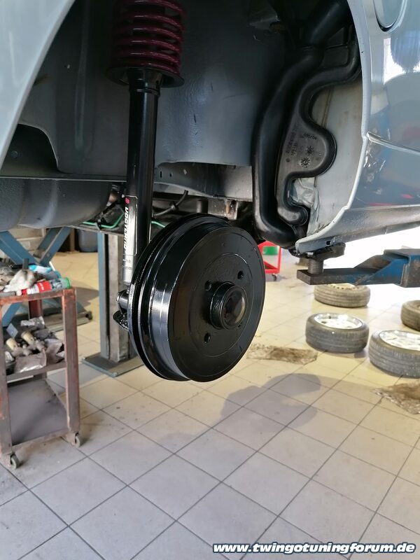 [Bild: twingo-31133644-Azp.jpg]