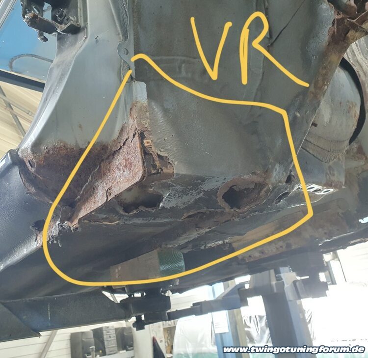 [Bild: twingo-02145946-r5s.jpg]