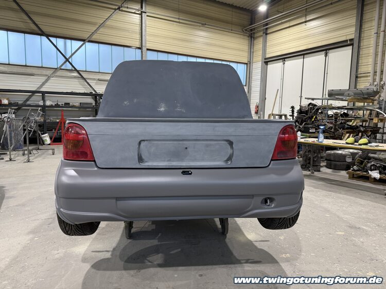 [Bild: twingo-02150313-xQk.jpg]