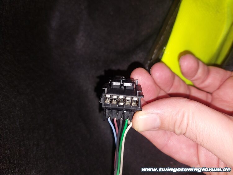 [Bild: twingo-12174624-fJd.jpg]