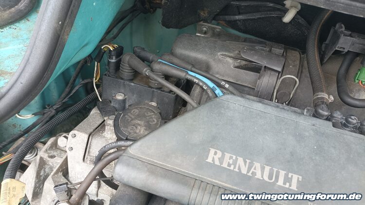 [Bild: twingo-01140949-5qm.jpg]