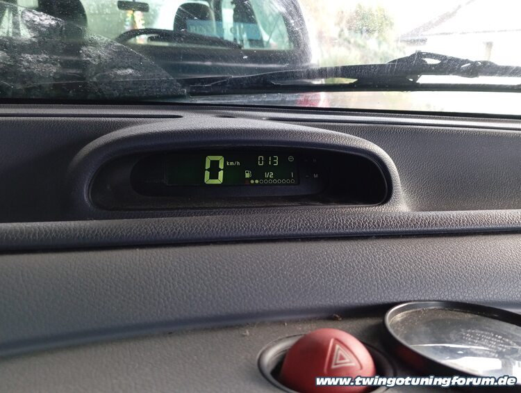 [Bild: twingo-01155235-xFV.jpg]